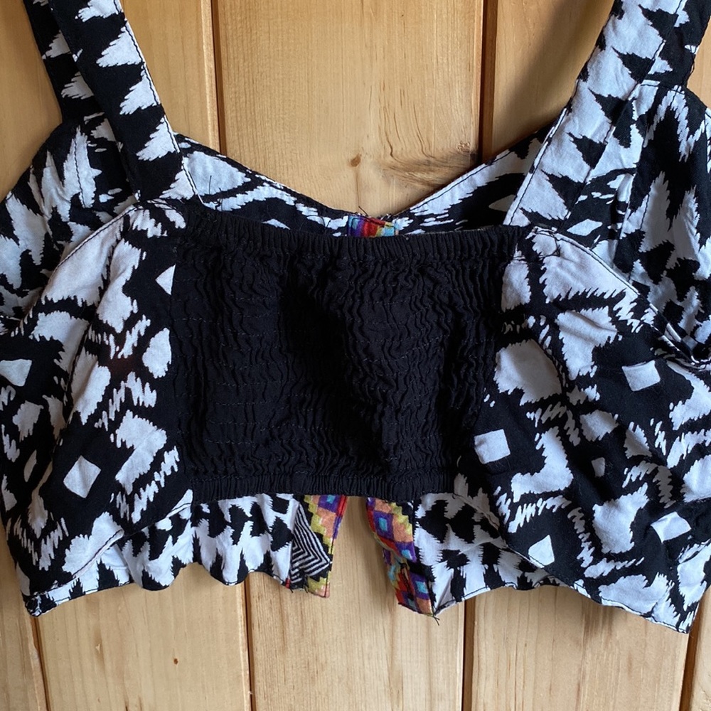 Angie crop top - Picture 3 of 3